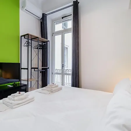 Bmga L Luxury 3bdr Apt With Stunning View In Center *