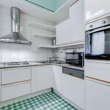 Bmga L Luxury 3bdr Apt With Stunning View In Center *